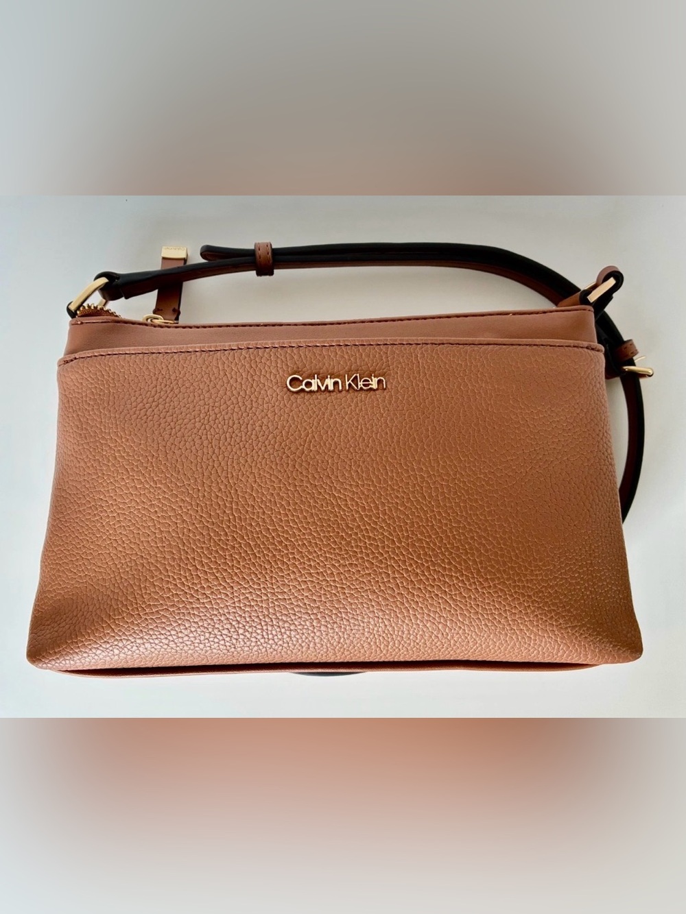 Calvin Klein Women's Crossbody Handbag - Brown Pebbled Leather - Inner Pockets